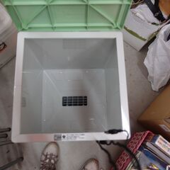 33Kg入る米びつ エムケーの画像