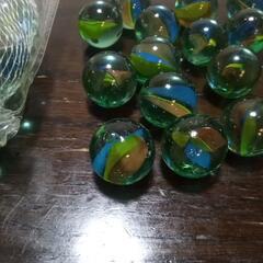 ビー玉　２８個の画像