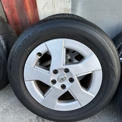 トヨタ30プリウス純正ホイールタイヤセットタイヤサイズ195 トヨタ30プリウス純正ホイールタイヤセットタイヤサイズ195