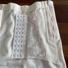 ワコール　産後ガードル　未使用品の画像