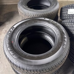 新車外しトヨタ　ランクル　タイヤ265/65R18　4本セットタ...