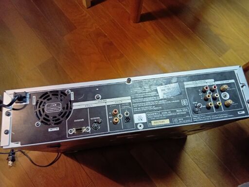 2003年製、SONY VHS/DVD レコーダー(ジャンク品)電通可能 2003年製、SONY VHS/DVD レコーダー(ジャンク品)電通可能