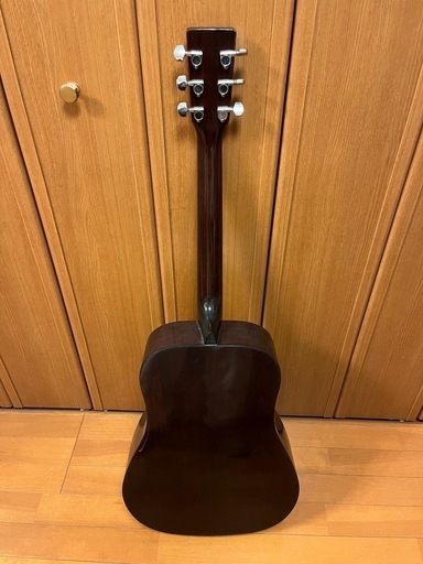 美品】アコースティックギター/Aria ADW-200BS (ゆき) 六本木の 美品】アコースティックギター/Aria ADW-200BS (ゆき) 六本木の