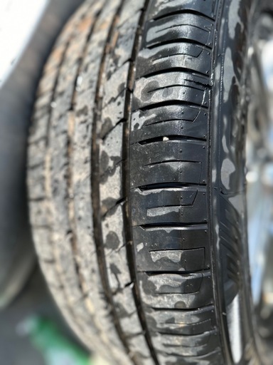 日産 エルグランド 純正ホイールタイヤセット 4本 タイヤサイズ225