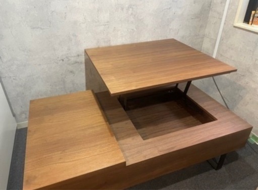 センターテーブル