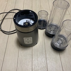 ブレンダー、ミキサーの画像