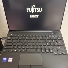 新品同様 富士通 LIFEBOOK UH-X/J3(WU5/J3)