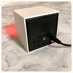 ꒰未使用꒱木目調 白 LED デジタルクロック 置き時計の画像