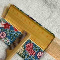 櫛　コーム　COMB 携帯用ケース付き　 和装小物　お出掛けの画像