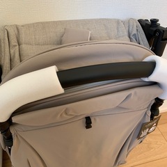 新品 イングリッシーナ クイッド2 ベージュ ベビーカー 新生児 A型 軽量 人気カラーの画像