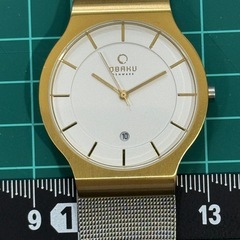 男女どちらでも【オシャレな北欧ブランド】⑦obaku  丸型　ゴールドの画像