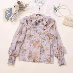新品未使用 韓国スタイル シフォン リボンタイ ブラウス 花柄①の画像