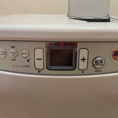灯油ファンヒーター18年製の画像