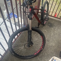 おそらくSpecialized Pitch Menマウンテンバイ...