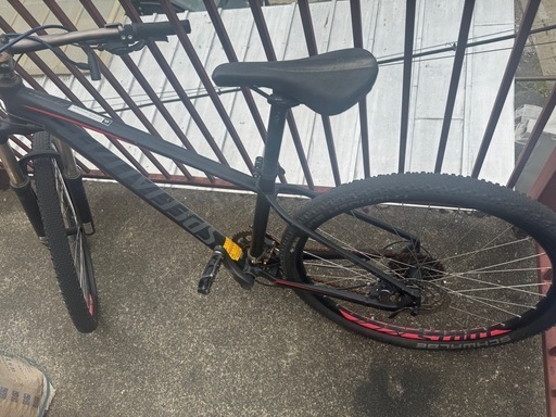 おそらくSpecialized Pitch Menマウンテンバイク 27.5インチ