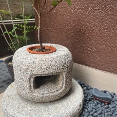 石灯篭　庭石　万成石