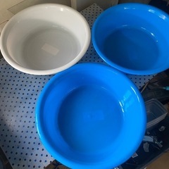 ダイソーのタライ