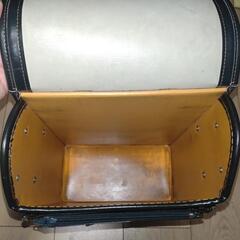 池田屋　ランドセル　防水ベルバイオスムース カラーステッチ　グリーン×キャメルの画像