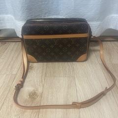 正規品 ルイ・ヴィトン トロカデロ30  美品   