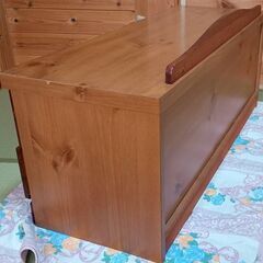 木製（杉）　ローチェスト　ウレタン塗装　（118cm×44cm×55cm）の画像