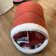 猫　ドーム型　ベッド
の画像
