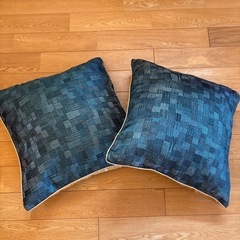 クッション　60×60