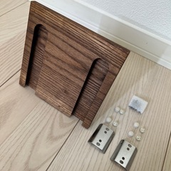 壁掛け　ギターハンガー　石膏ボードの画像