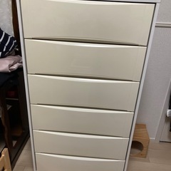 プラスチックタンス
