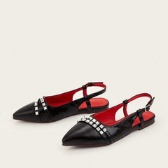 【新品未使用】スタッズ付きブラックスリングバックサンダル22.5cm〜23cmの画像