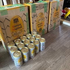 受付終了　残り1箱　角ハイボール　　箱破損　一箱につきおまけ５缶