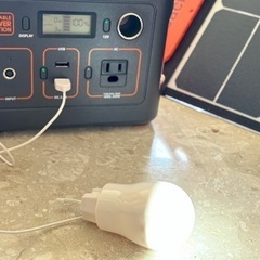【最終値下げ!】ポータブル電源とソーラーパネルセット【Jackery】の画像