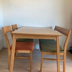 ノーチェのダイニングテーブル&椅子セット