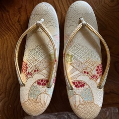 女性草履