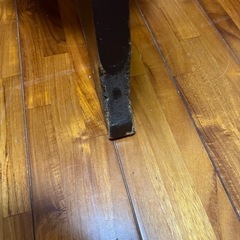 ガラステーブルの画像