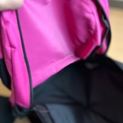 ピンクのリュックの画像