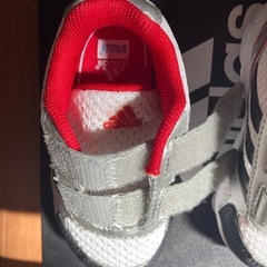 adidas ベビーシューズ　13cm 美品の画像