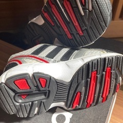 adidas ベビーシューズ　13cm 美品の画像