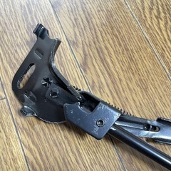 美品【自転車 サイドスタンド】スタンド キックスタンド 20インチ 黒の画像