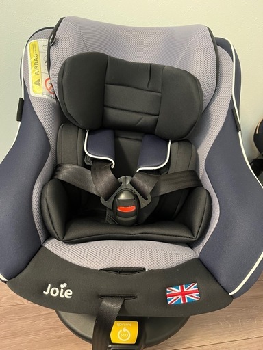 【受渡し決まりました】ジョイー チャイルドシート Ark360 ISOFIX