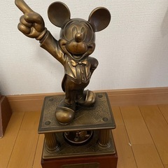 ミッキーブロンズ像　オルゴール付き