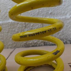 直巻きスプリング(自由長180mm、内径65mm) 10.41kg/mmの画像