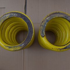 直巻きスプリング(自由長180mm、内径65mm) 12.4kg/mmの画像