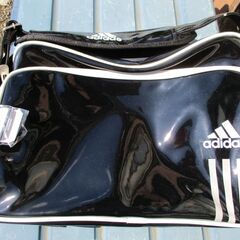 値下げ品　アディダス　スポーツバッグ　新品