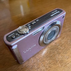 取説有 デジカメ　カメラ　パナソニック　ルミックス　LUMIX   DMC-FS3  ジャンク　家電の画像