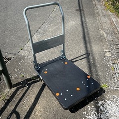カインズホーム　折りたたみ台車