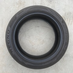 中古タイヤ235/45R18 98W 最高なブランドGRX3年製2024 組み換え無料の画像