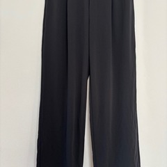 ユニクロ　UNIQLO クレープジャージーストレートパンツ　L ...