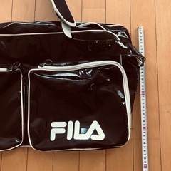 【FILA】エナメルバッグの画像