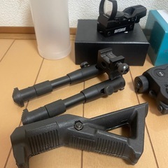 サバゲー 照準器 ドットサイト バッテリーケース バイポットの画像
