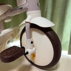  iimoトライシクル#03 サンシェード付き変身型三輪車の画像